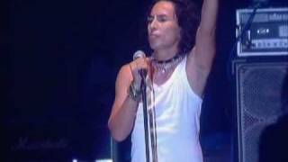 Download lagu SEARCH - Isi Atau Kulit (Konsert Rock Evolusi) mp3