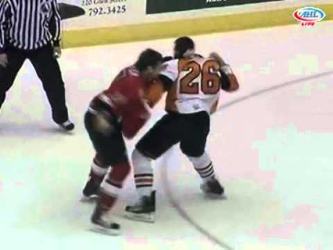 Stefan Meyer vs Zac Rinaldo