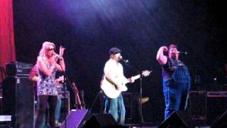 Trailer Choir ~ Rollin&#39; In The Sunshine