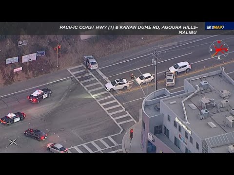 Police chase with 3 children in stolen vehicle ends in violent crash on PCH