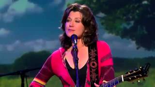 Second Cup Cafe: Amy Grant sings &quot;Our Time Is Now&quot;