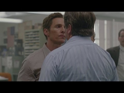 Matthew McConaughey(Rust) Slaps a guy in True Detective S01