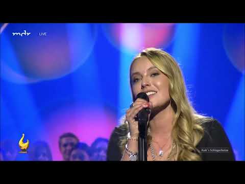 Sophia & MDR Kinderchor - Schmetterling (LIVE) (07.10.22 - Goldene Henne 2022)