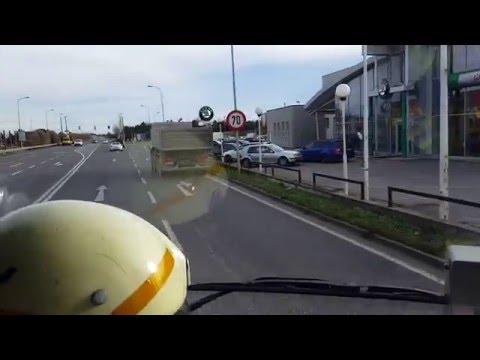 Fire truck drive to emergency - Einsatzfahrt - austria