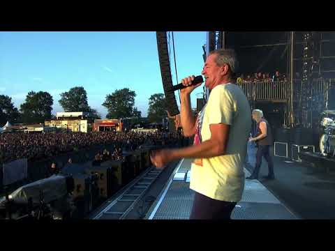 Videoclip de Strange Kind of Woman (Live at Wacken 2013) — Deep Purple