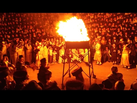 Lag B'Omer With Toldos Avraham Yitzchok Rebbe - 2017/5777