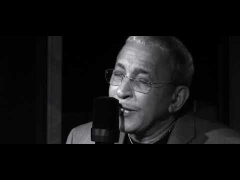 Juan Formell ft. Beatriz Márquez - Este amor que se muere (DVD "Espontaneamente")