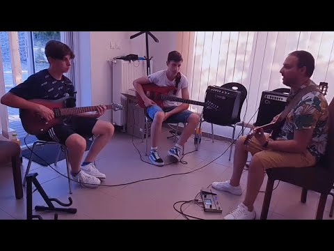 RytMix Studio - nézz bele Beri Richárd tanárunk gitáróráiba