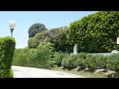 LaVerne Maxene Patty Andrews Sisters Former Home Brentwood Los Angeles California USA May 8, 2023