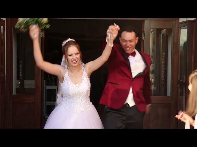 Same Day Edit Giovane & Geovana
Cerimônia: Porto União/SC
Recepção: Baur - União da Vitória/PR
Fevereiro/2023