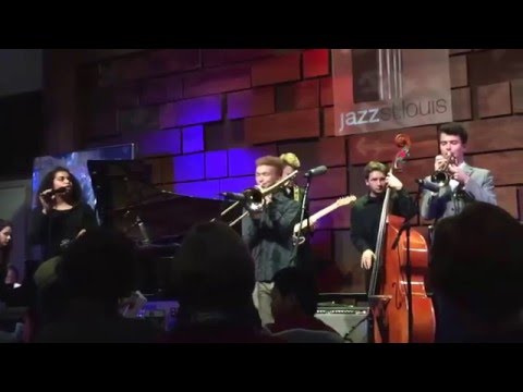 Audri scatting w/Jazz U members @ St. Louis Bistro