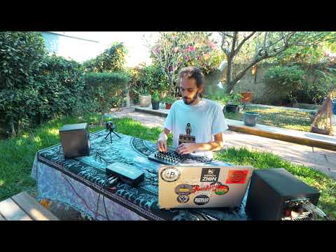 Give Thanks Every Dub - Medi Sound Station