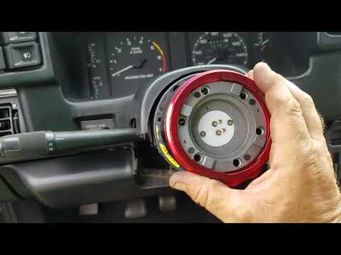 Install momo steering wheel and VMS quick release adapter in 93 GT Mustang