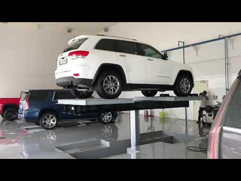 Hydraulic Service Lift