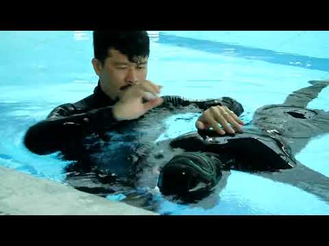 Static Apnea Attempt | Freediving Skills