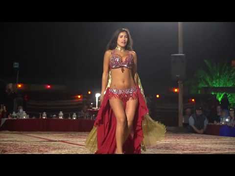 Arabic Girl Dance|| Bellydance in UAE || Girls Arabic Dance