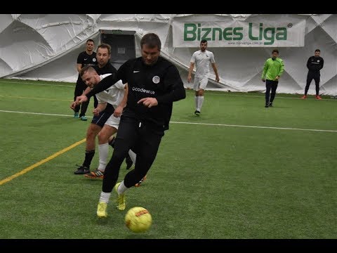 16.11.2017 III Liga E - Cathay Pacific vs. Codewise