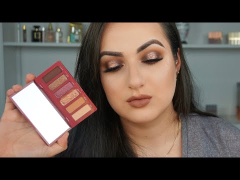 download lagu mp3 mp4 Aphrodisiac Palette Urban Decay, download lagu Aphrodisiac Palette Urban Decay gratis, unduh video klip Aphrodisiac Palette Urban Decay