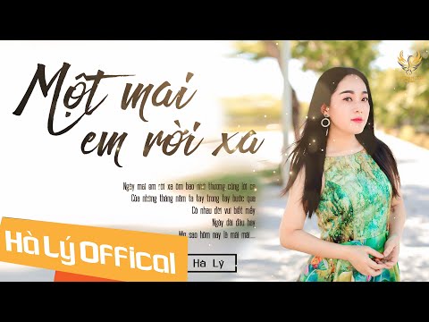 Thể hiện bởi Hà Lý