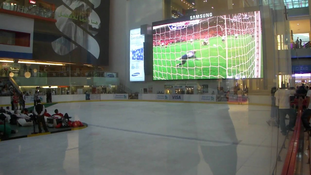 Maior Tv do mundo no maior shopping center do mundo