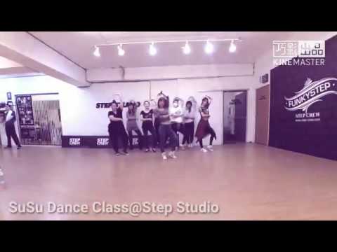 BlackPink-playing with fire