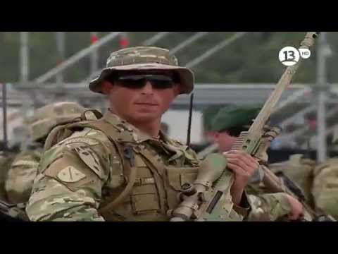 Gran Parada Militar 2015 Chile - Brigada Anfibia Expedicionaria