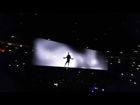 U2 Intro/The Blackout Berlin 13 11 2018