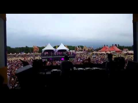 G-fresh vs teka b intro @ summerfestival 2015