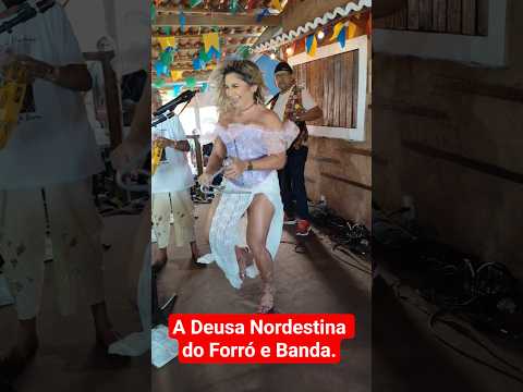 Elegância e Simplesmente da Deusa Nordestina do Forró e Banda na Casa de Barro em Pocinhos-PB,(2025)