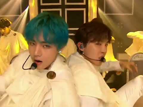 vhope en Dionysus #bts #vhope #taehyung #jhope #shorts #viral #btsarmy #bangtantv_7517282828