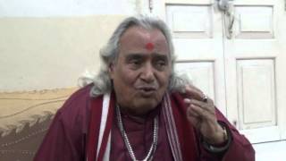 Pandit Channulal Mishra talking to Schools 'R' Fun