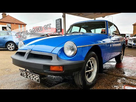 Driving Review - 1976 MGB GT