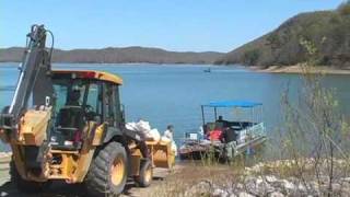 preview picture of video 'Cave Run Clean Up 2010.wmv'