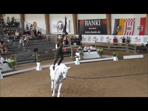 Deutsche Jugendmeisterschaft München 2023 - Doppelvoltigieren - Mia Valentina Bury / Arne Heers