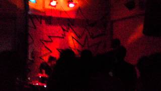 Cloud Nothings - No Sentiment Live at the "Syrup"