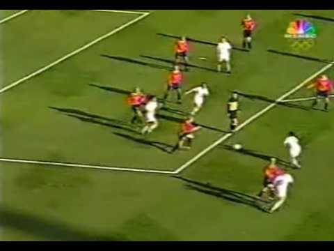 Christie (Pearce) Rampone shot on goal, 2000 Olympics