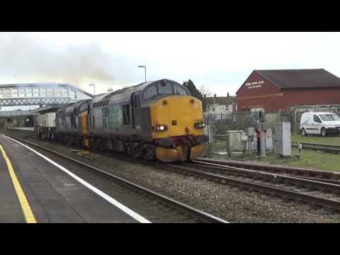 37602 and 37716 departs Bridgwater with 6M63 on 28th February 2017
