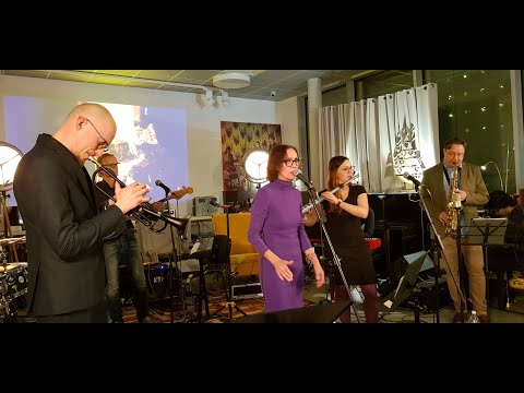 Lidia Pospieszalska feat. Piotr Schmidt - INAIJE