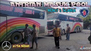 Download lagu Antrian Masuk Pool Mercy dan Scania Bus Putra Pela... mp3