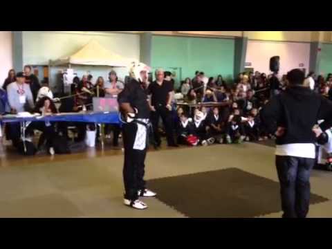 Jamal Albini defending title match