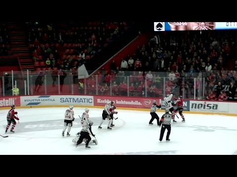 Ässät-TPS 18.10.2015. Koskiranta ryntää haastamaan - Sammalkangas niittaa heti näköön!