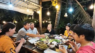 My youngest sister likes to eat this dish before leaving the West, dinner with delicious rustic d...