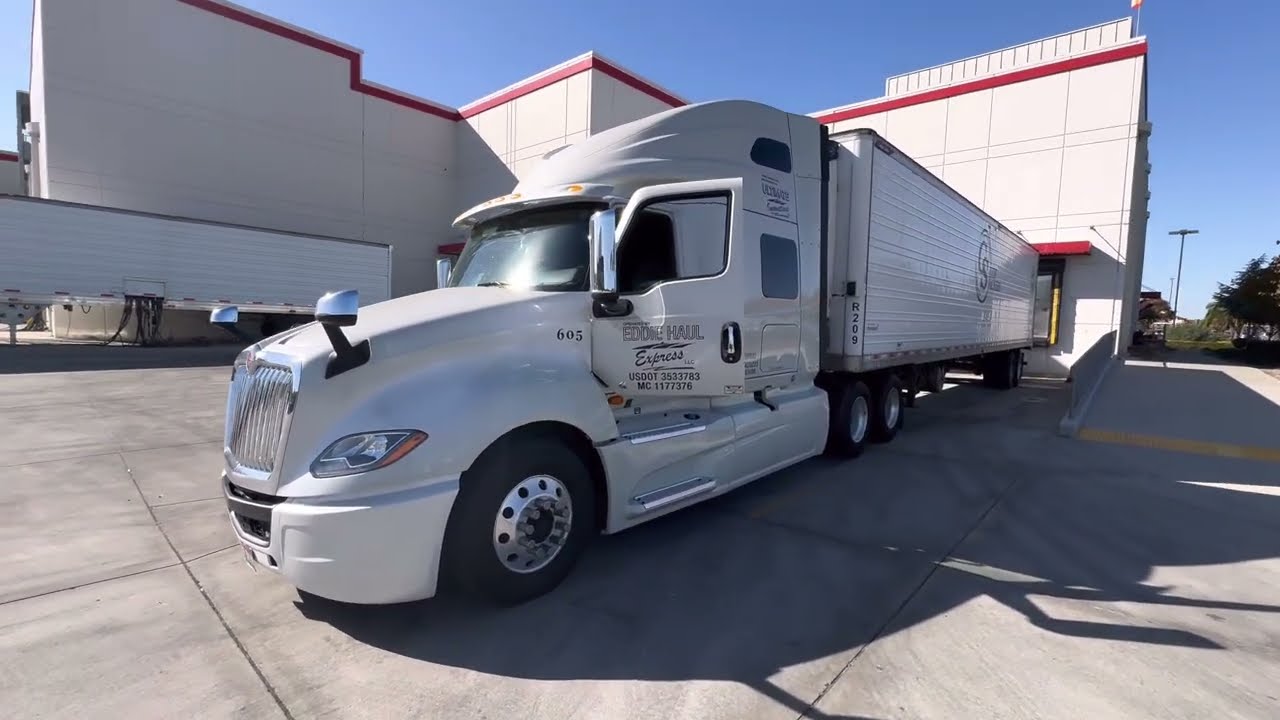 ALGUMAS DIFERENÇAS ENTRE INTERNATIONAL E KENWORTH !