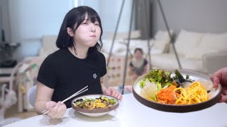 폭염에 지친 일본인아내에게 시원한 묵사발을 만들어줬더니..