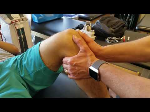 Posterior drawer test for PCL