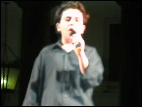 Andrea Simone Tramacere canta "Signed Sealed Delivered I'm Yours"