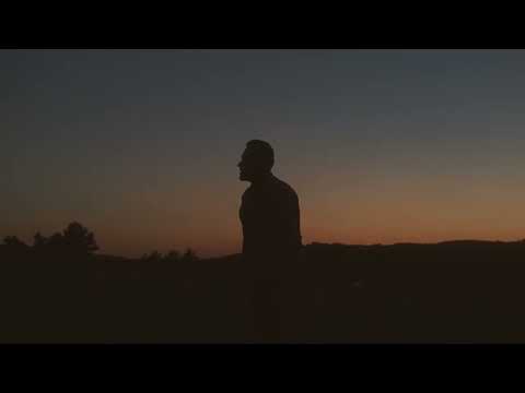 Moxura feat. Sergio - Turn The Tide