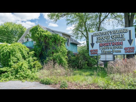 Exploring an Abandoned Island Strip Club - Motels, homes & cars left behind
