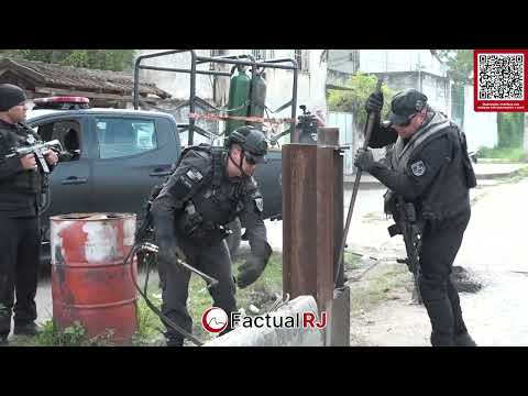 Policias do Coe realiza operação na comunidade do Salgueiro.