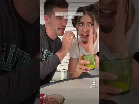 Quand t’es à la table des enfants 👧